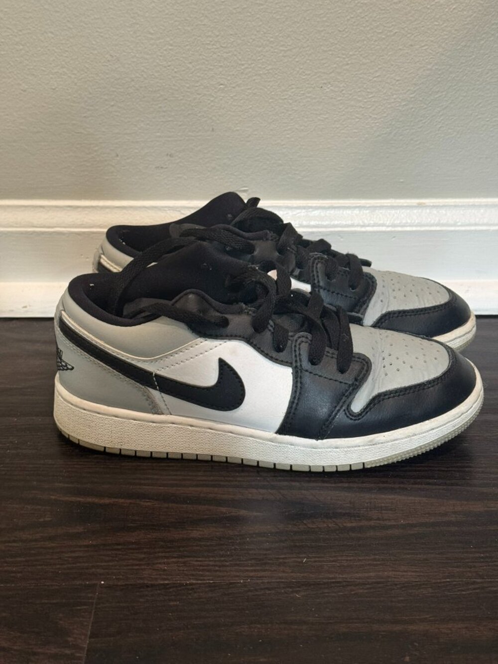 Nike Air Jordan 1 Low Shadow Toe Smoke Grey (Size 3.5Y)